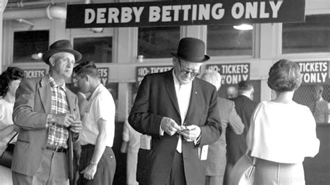 How Kentucky Derby betting traditions have changed over time .
